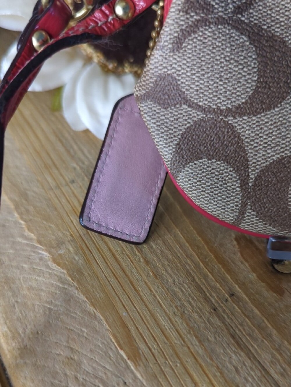 Coach Signature Canvas Kisslock Wristlet- Pink Patent Trim & Tattersall Interior - Picture 5 of 8